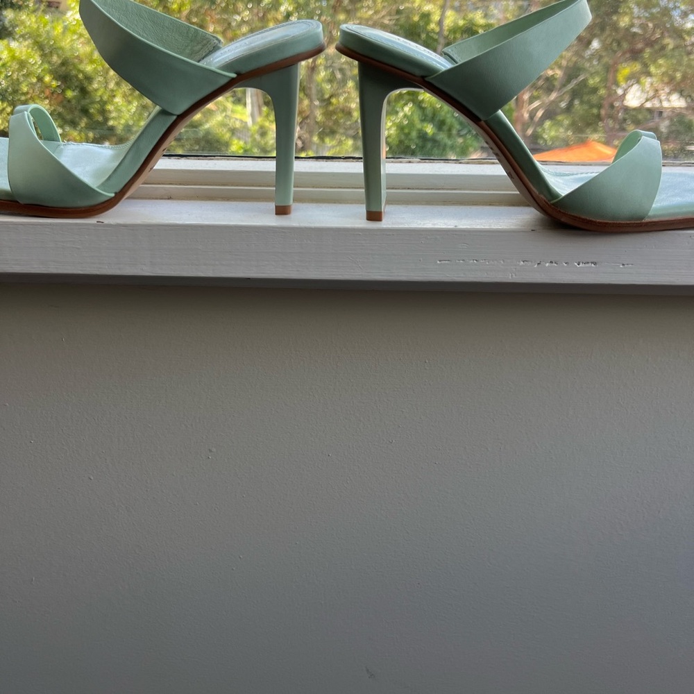 LAST CHANCE:  Sz 38 NWOT Jo Mercer mint coloured heels - Picture 2 of 4